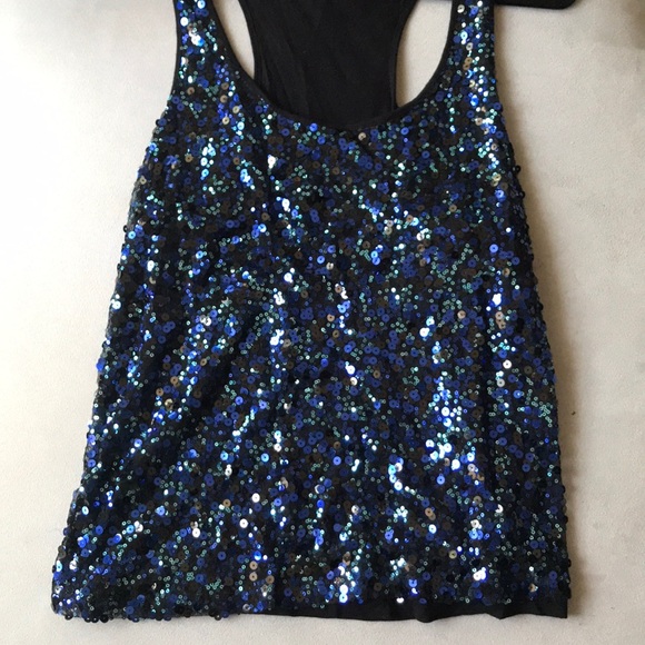 Forever 21 Midnight blue sequin tank top - Picture 3 of 8